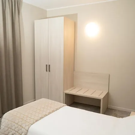 Europa Hotel 2*