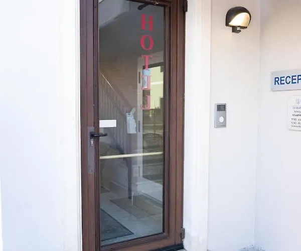 Europa Hotel 2*